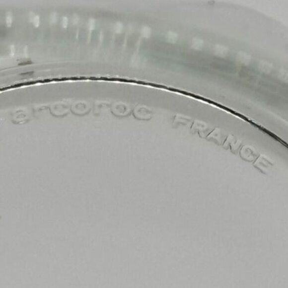 Vintage Arcoroc France, Set of Two Clear Espresso Coffee Cups, Thumbnail Pattern - Picture 9 of 9